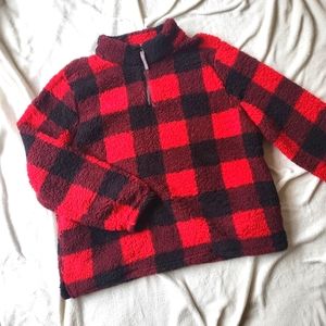 Gingerly fuzzy pullover black red check size 1X/2X